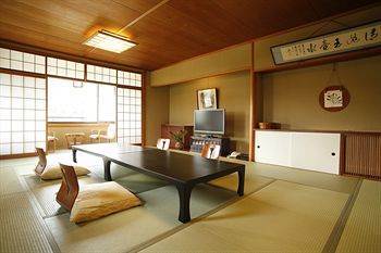 Choraku Ryokan Kobe Exterior foto